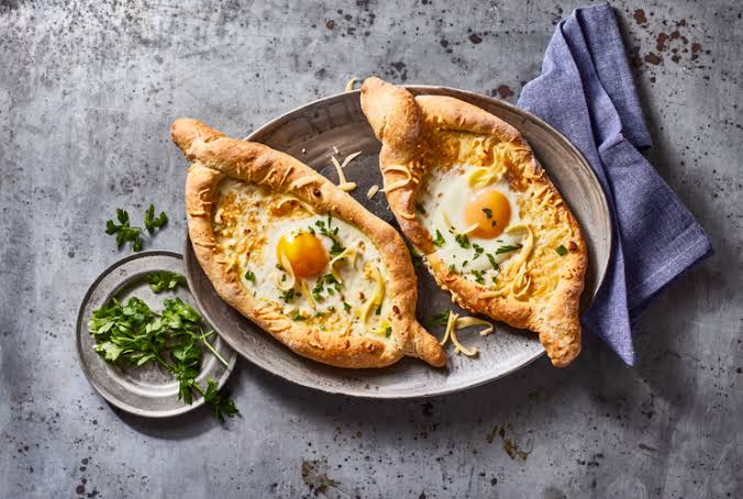 Khachapuri