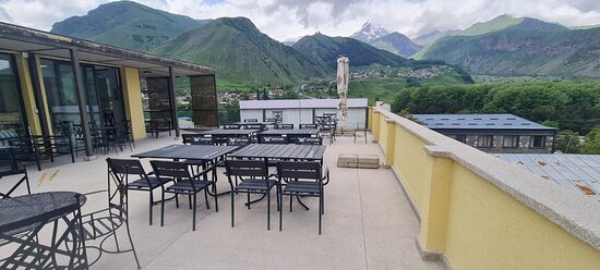 Maharaja Palace, Kazbegi